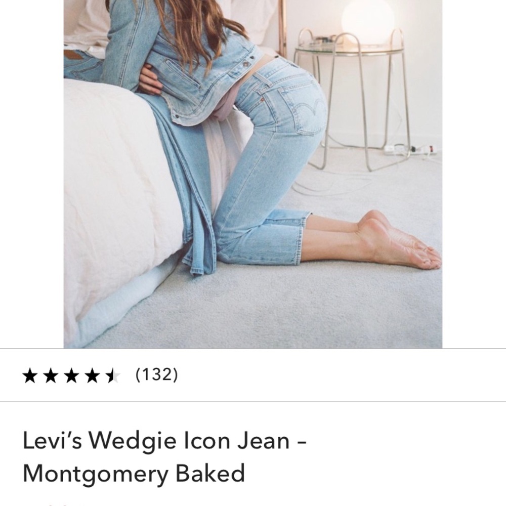 Levi wedgie straight jeans